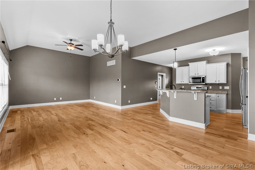 3102 Ambercrest Loop Property Photo 27