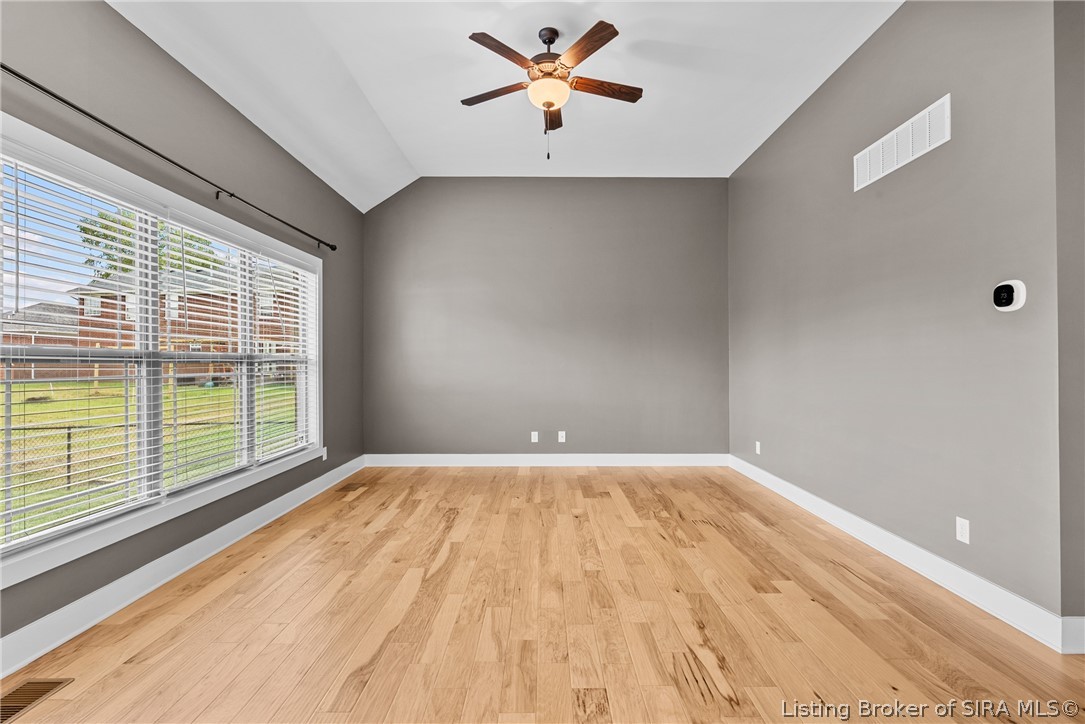 3102 Ambercrest Loop Property Photo 29