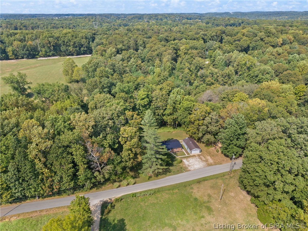 352 E Brown Road Property Photo 15
