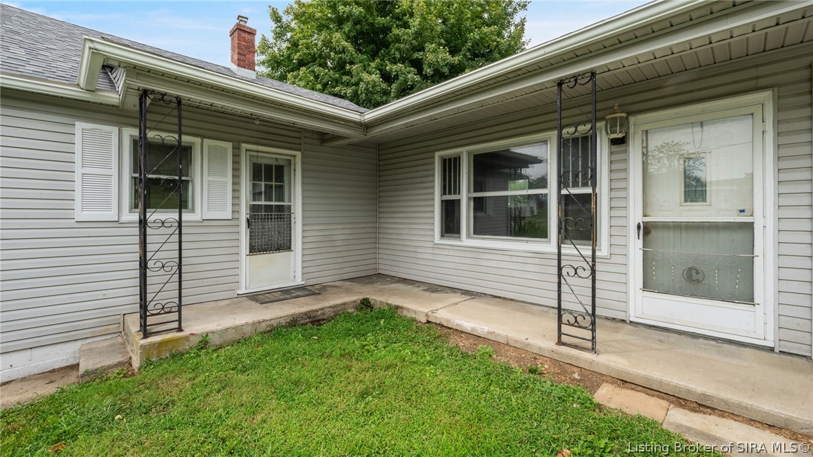 801 N College Avenue Property Photo 27