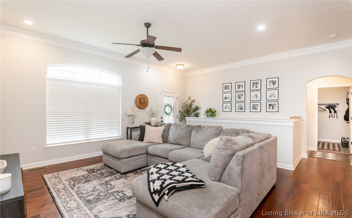 1021 Wagon Trail Property Photo 14