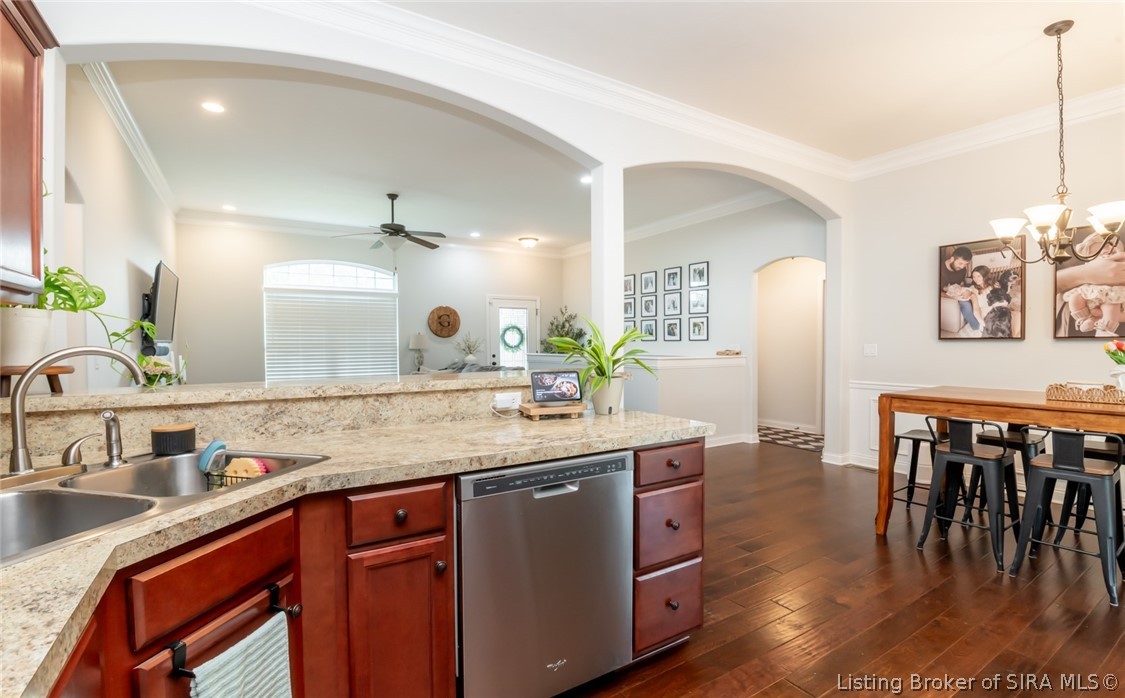 1021 Wagon Trail Property Photo 23