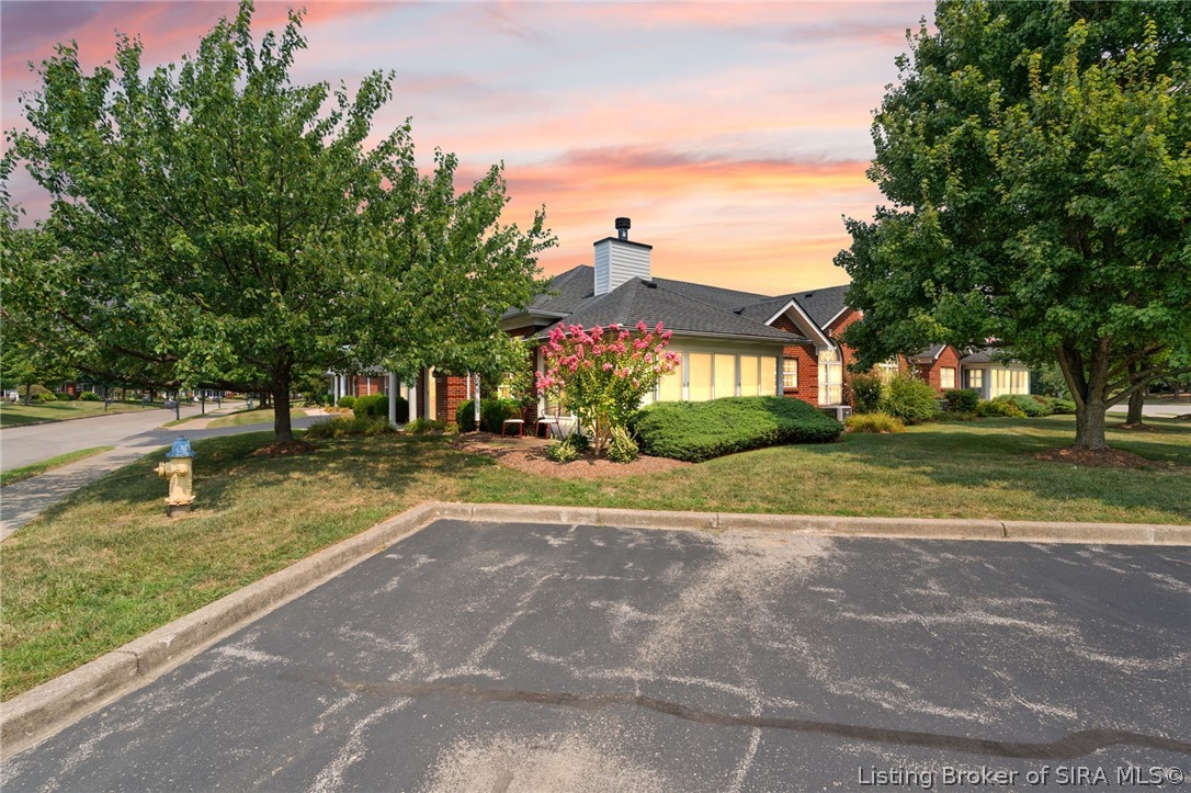 3556 Stonecreek Circle Property Photo 3