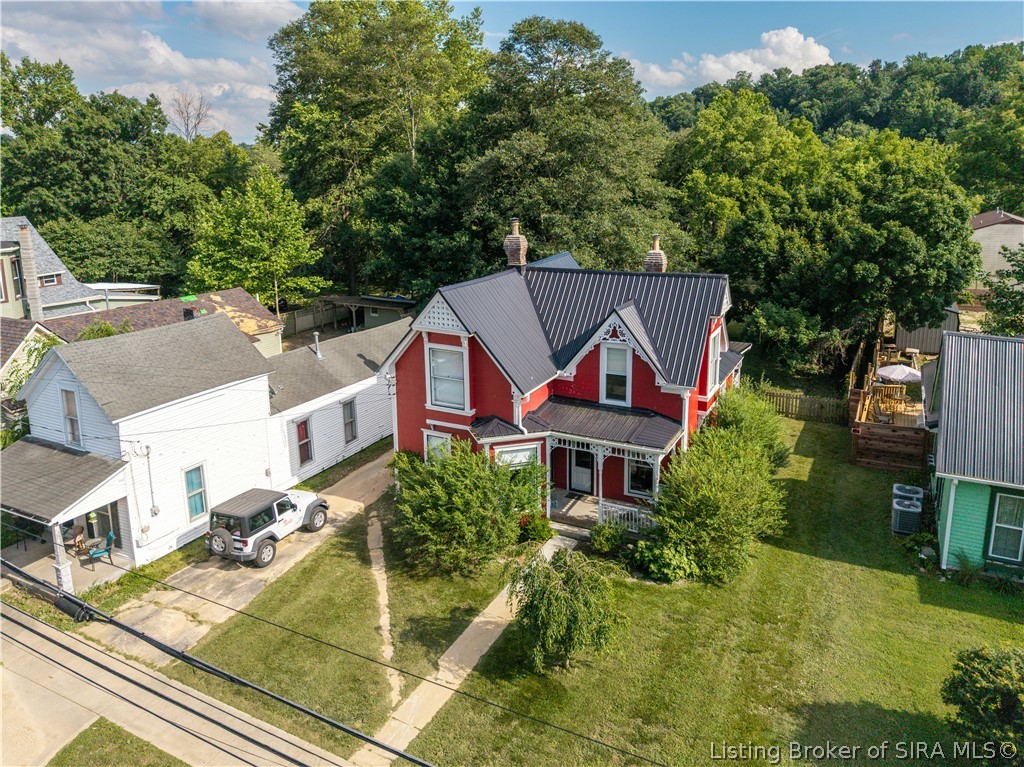 511 E Chestnut Street Property Photo 1