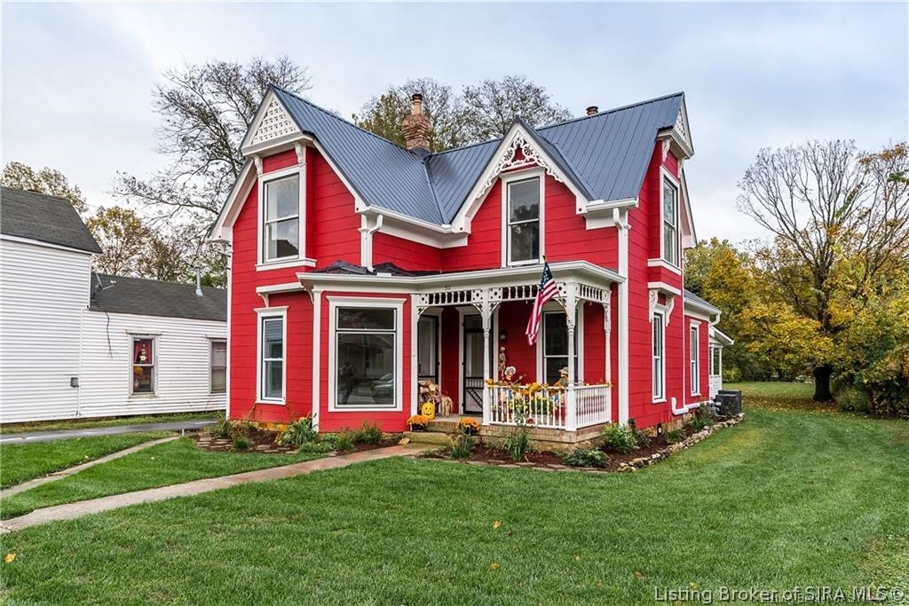 511 E Chestnut Street Property Photo 1
