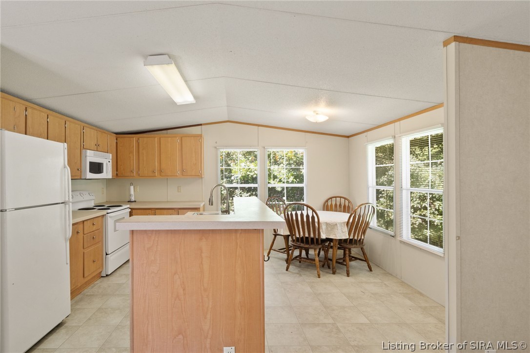 4493 Highway 62 Nw Property Photo 9