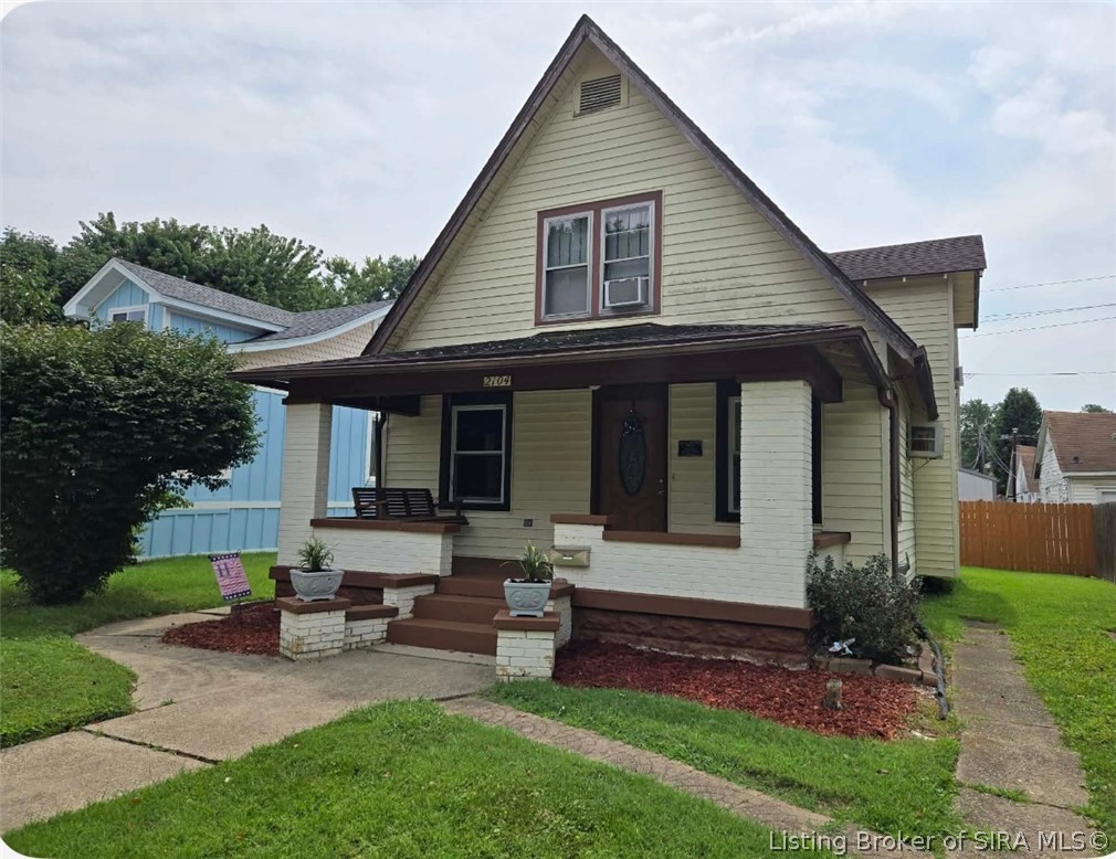 2104 Morton Avenue Property Photo 1