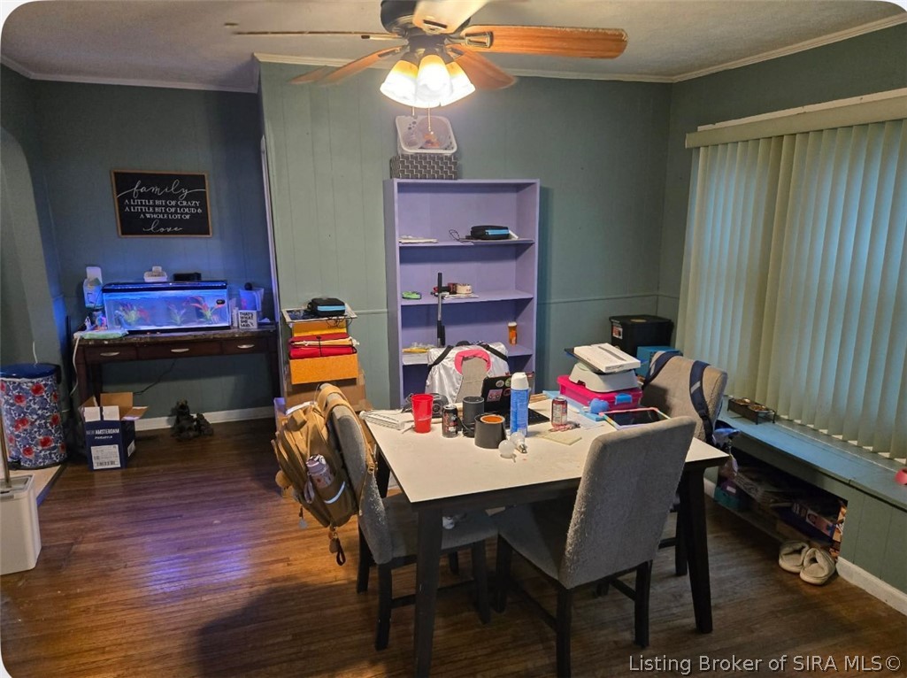 2104 Morton Avenue Property Photo 8