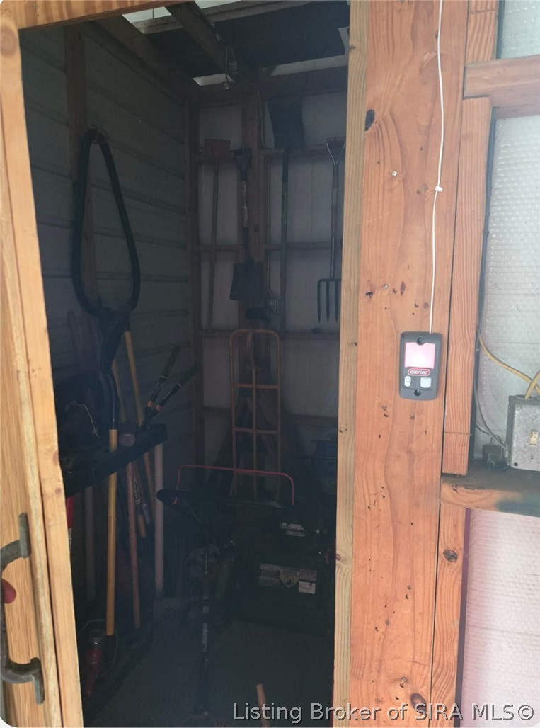 2104 Morton Avenue Property Photo 23