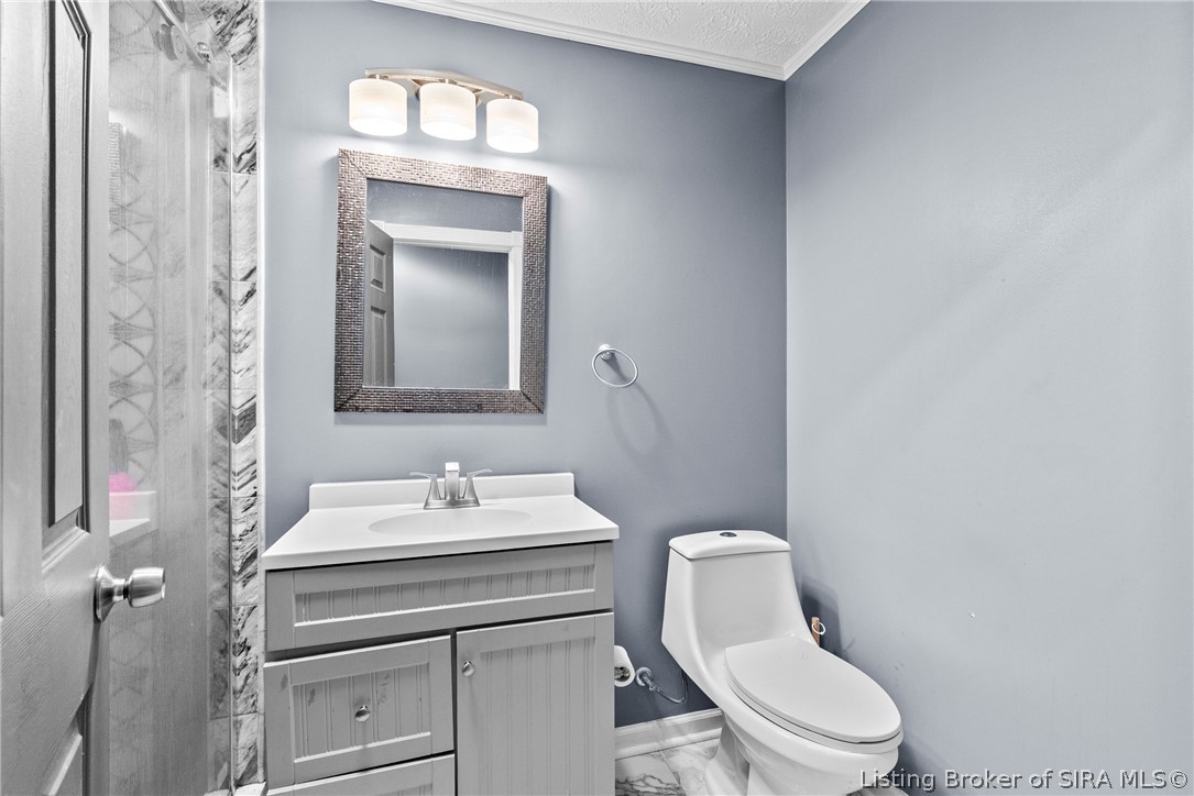 9403 Giltner Road Property Photo 23