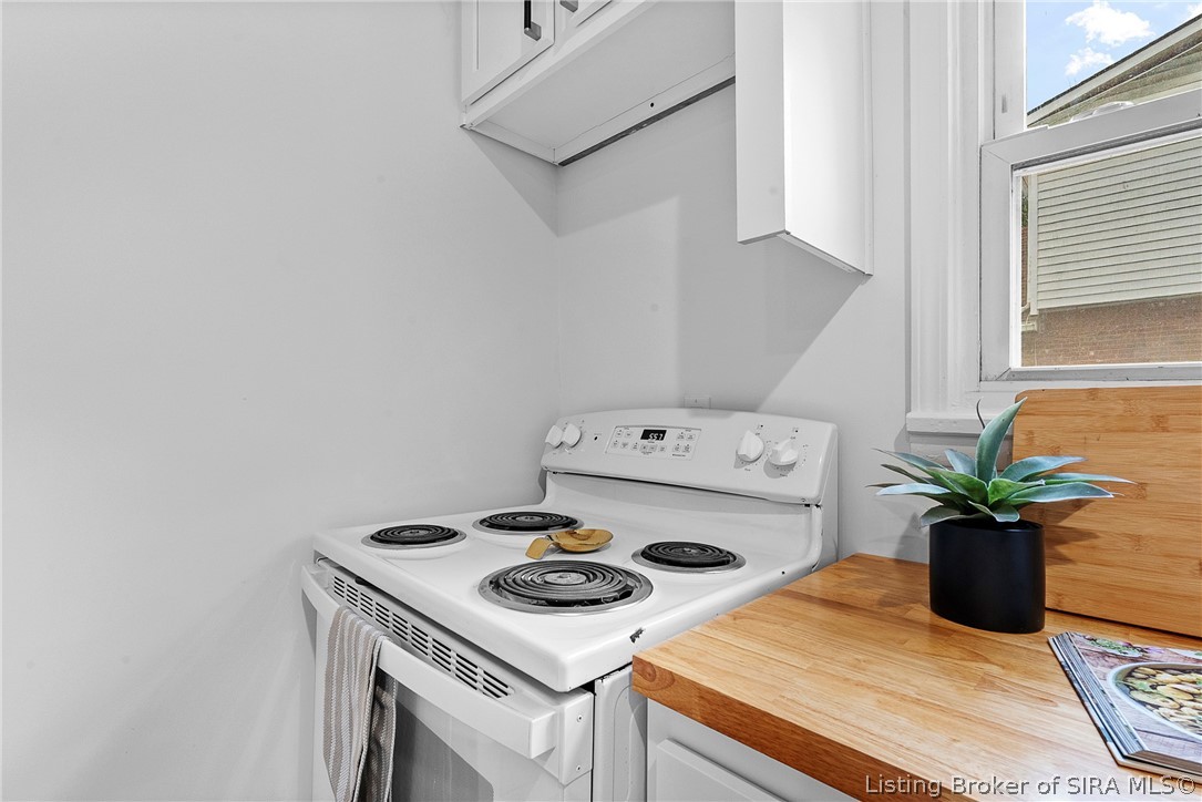 1009 W Harrison Avenue Property Photo 21
