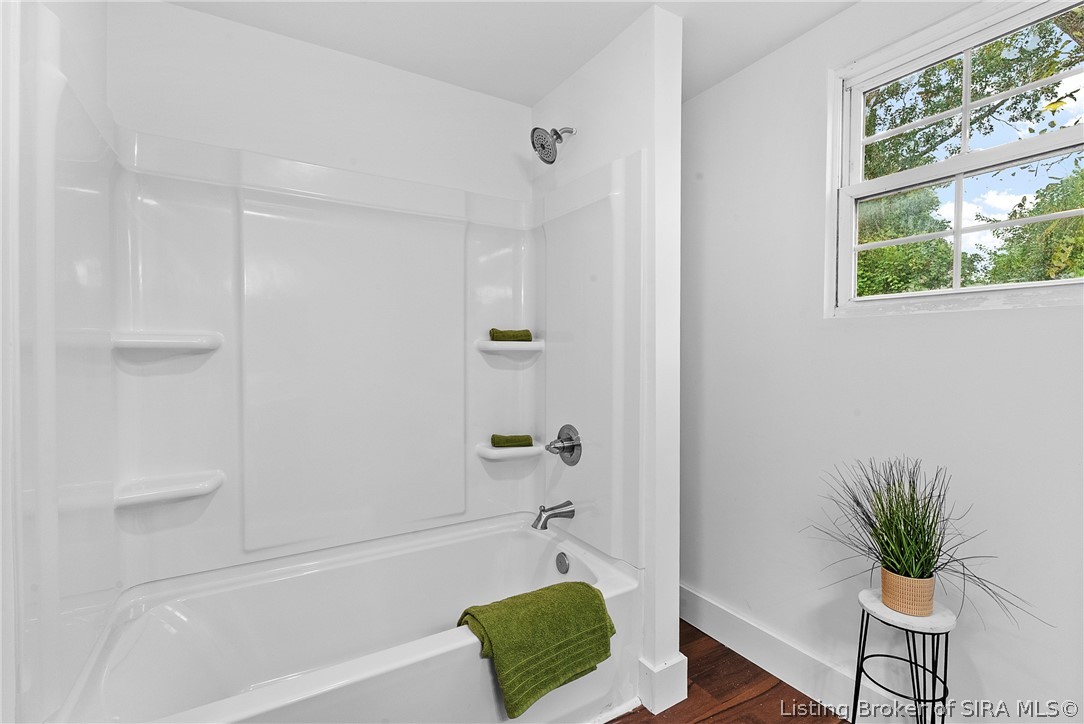 1009 W Harrison Avenue Property Photo 23