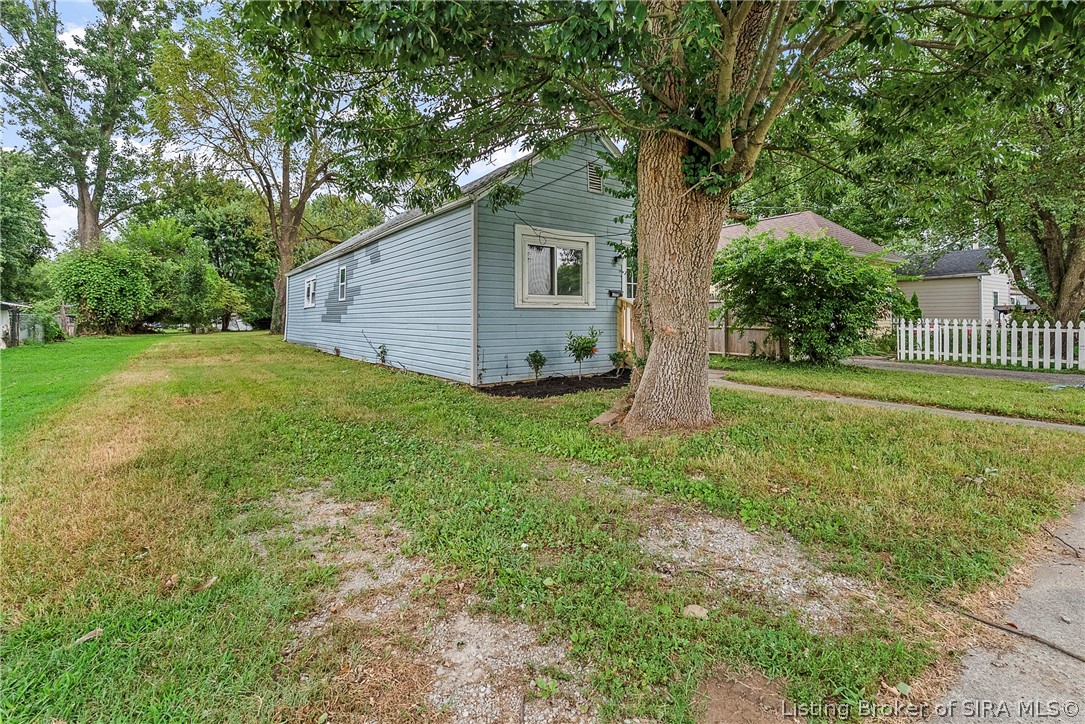 1009 W Harrison Avenue Property Photo 28