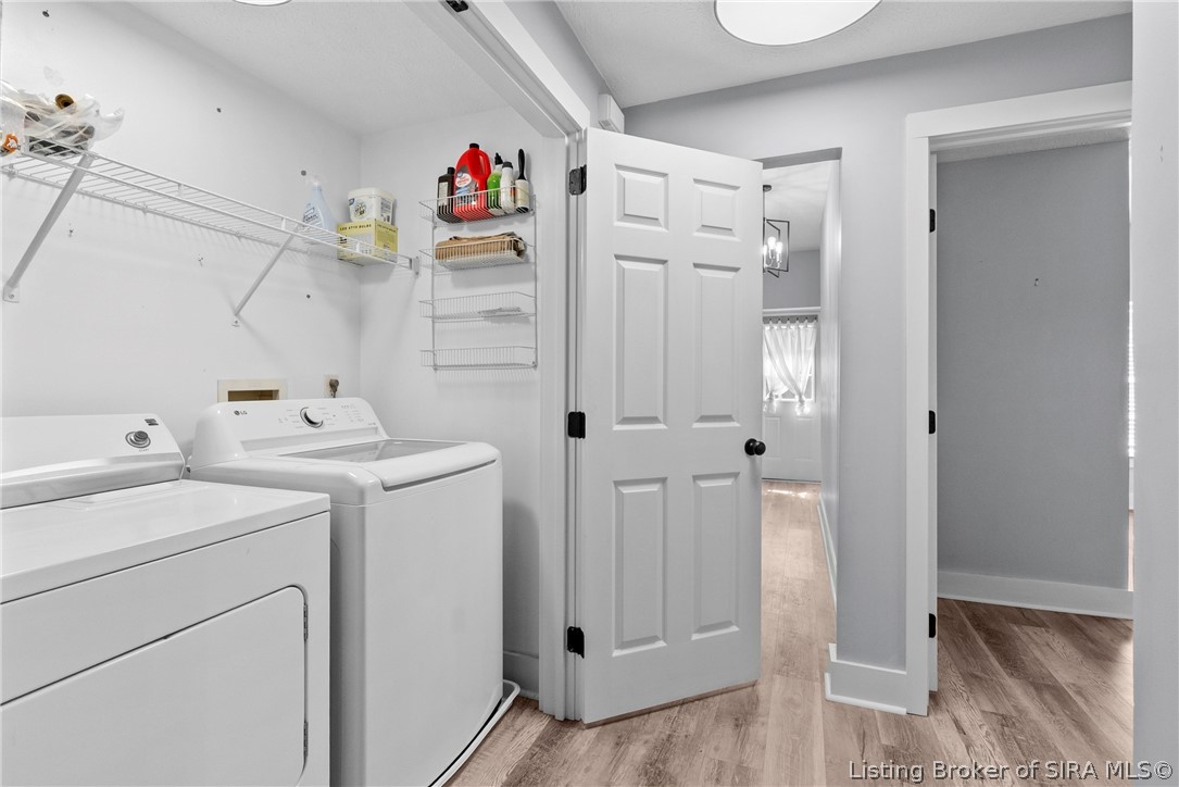 925 E 7th Street 104 Property Photo 11