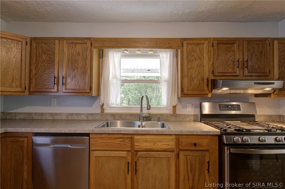 2306 E Mount Sterling Road Property Photo 15