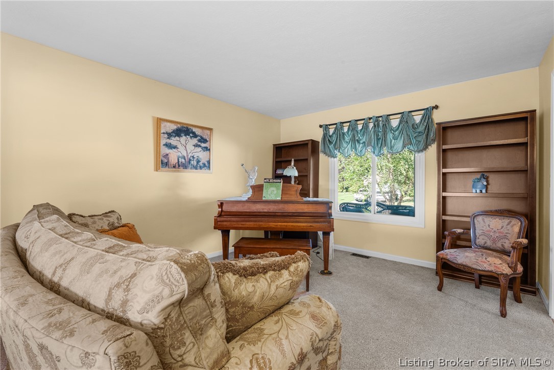 2206 Glenn Abbey Property Photo 11