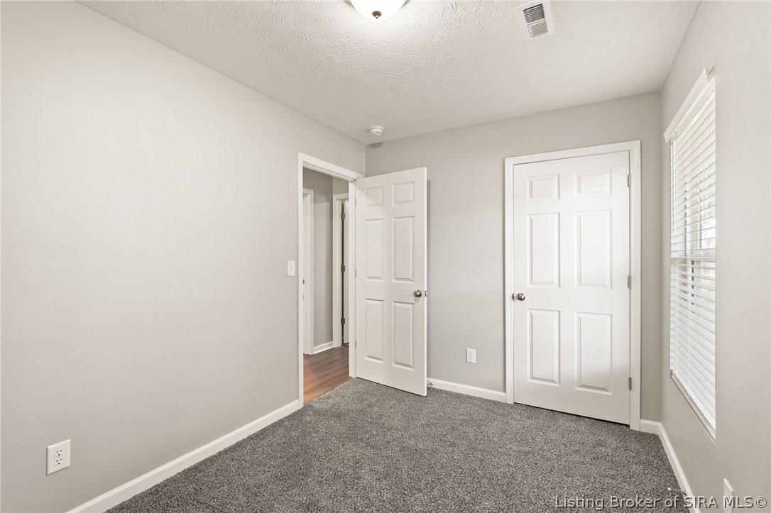 67 E Madison Street Property Photo 18