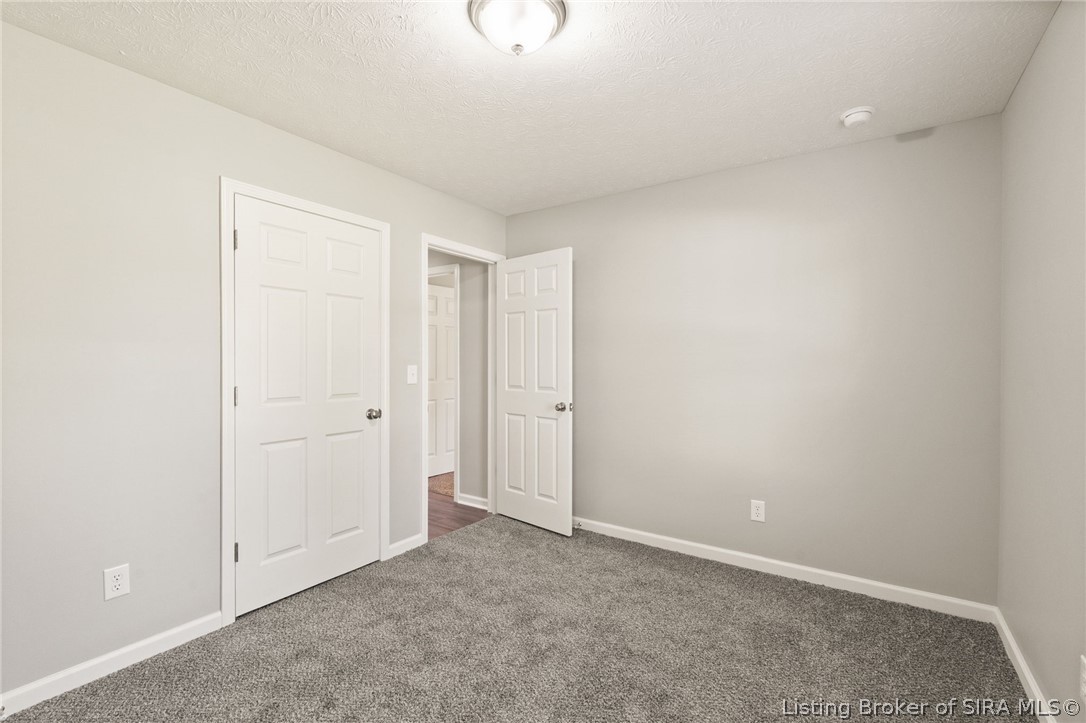67 E Madison Street Property Photo 20