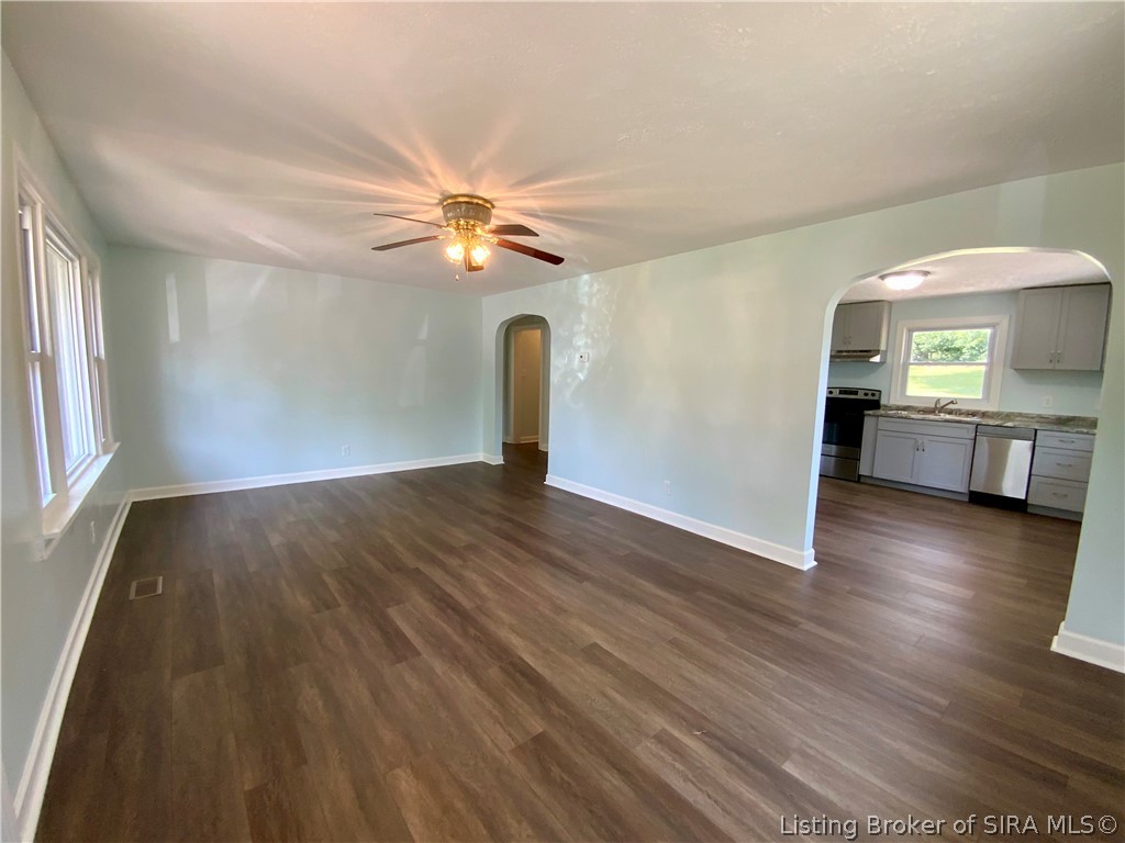 606 Ridgeview Drive Property Photo 6