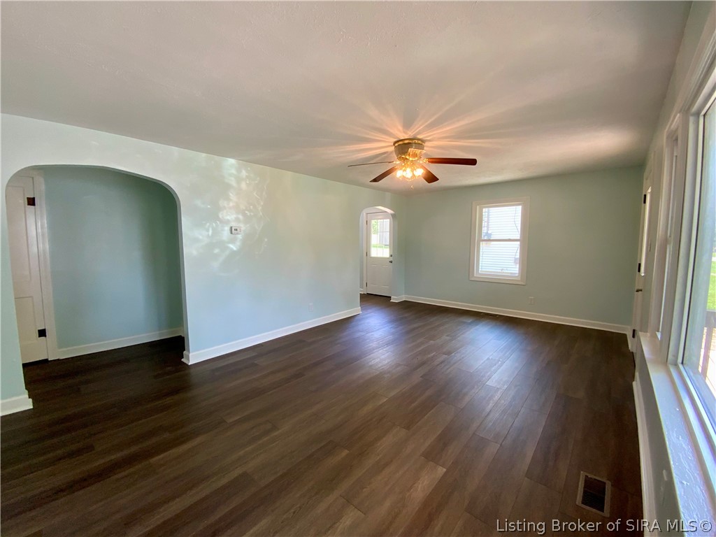 606 Ridgeview Drive Property Photo 7