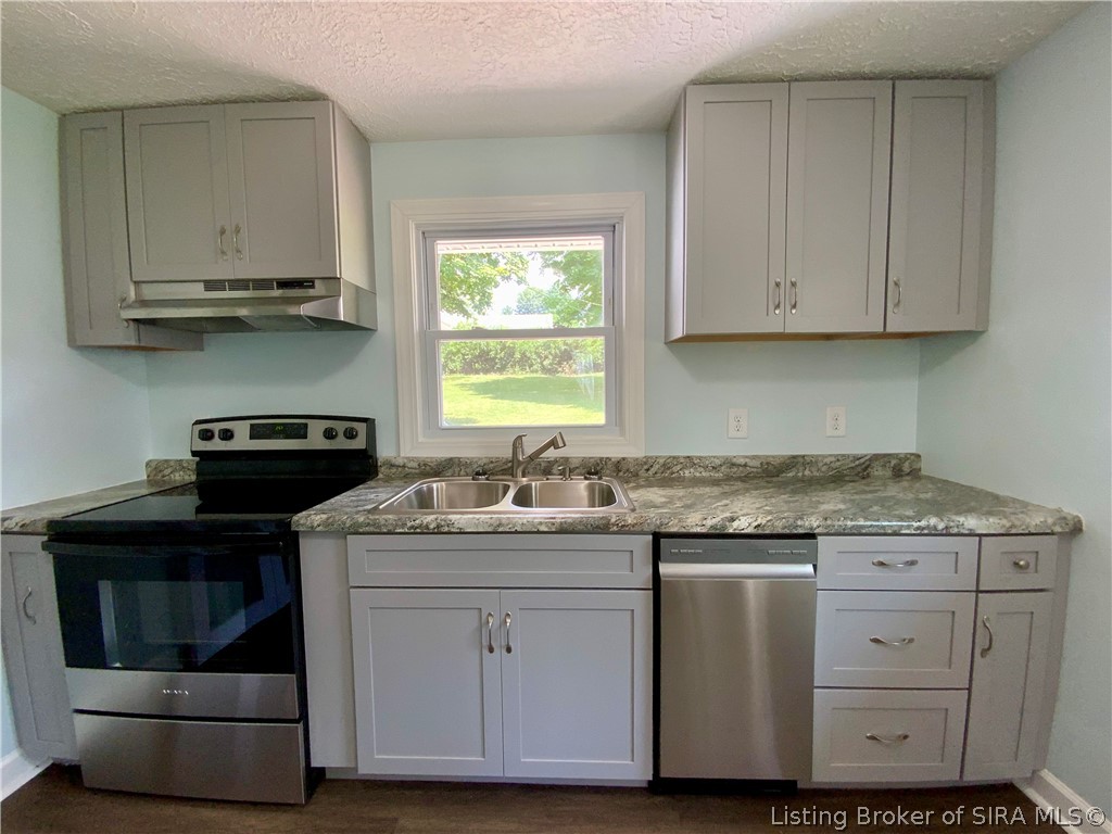 606 Ridgeview Drive Property Photo 13
