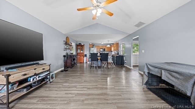 8828 Saddle Ridge Trail Property Photo 4