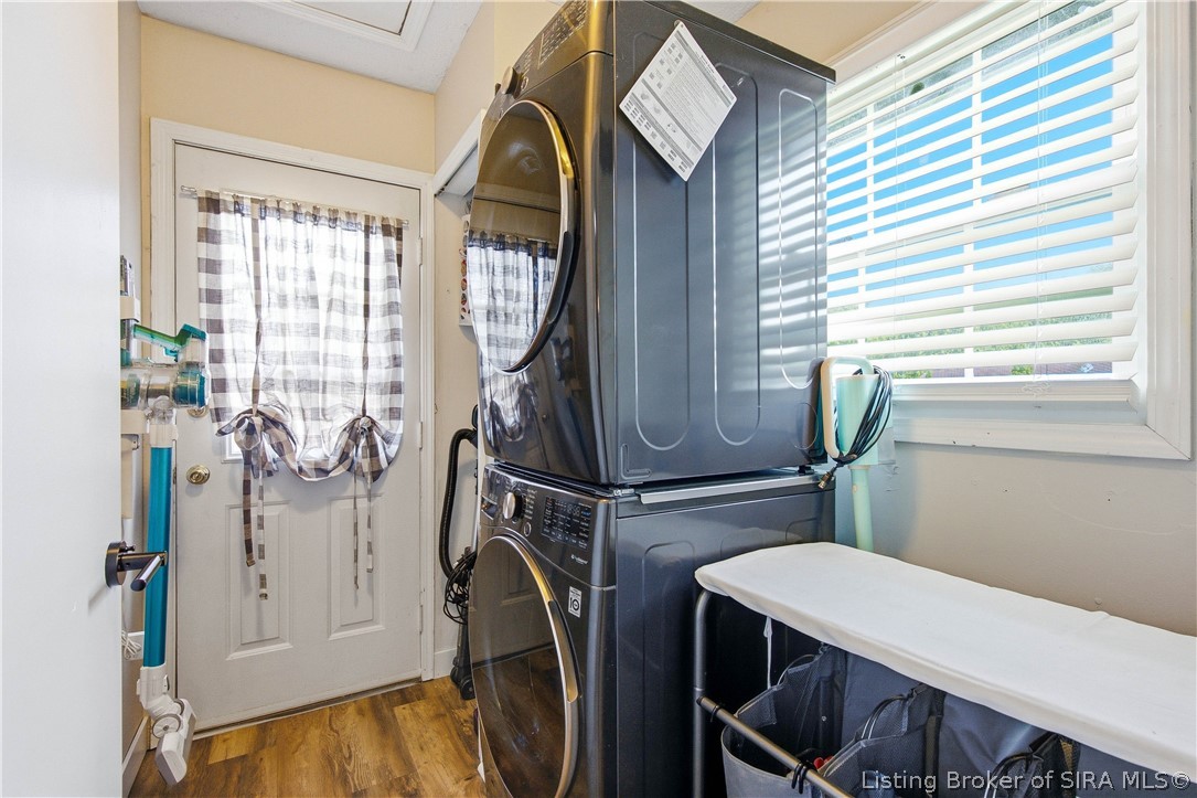 302 Bates Drive Property Photo 13