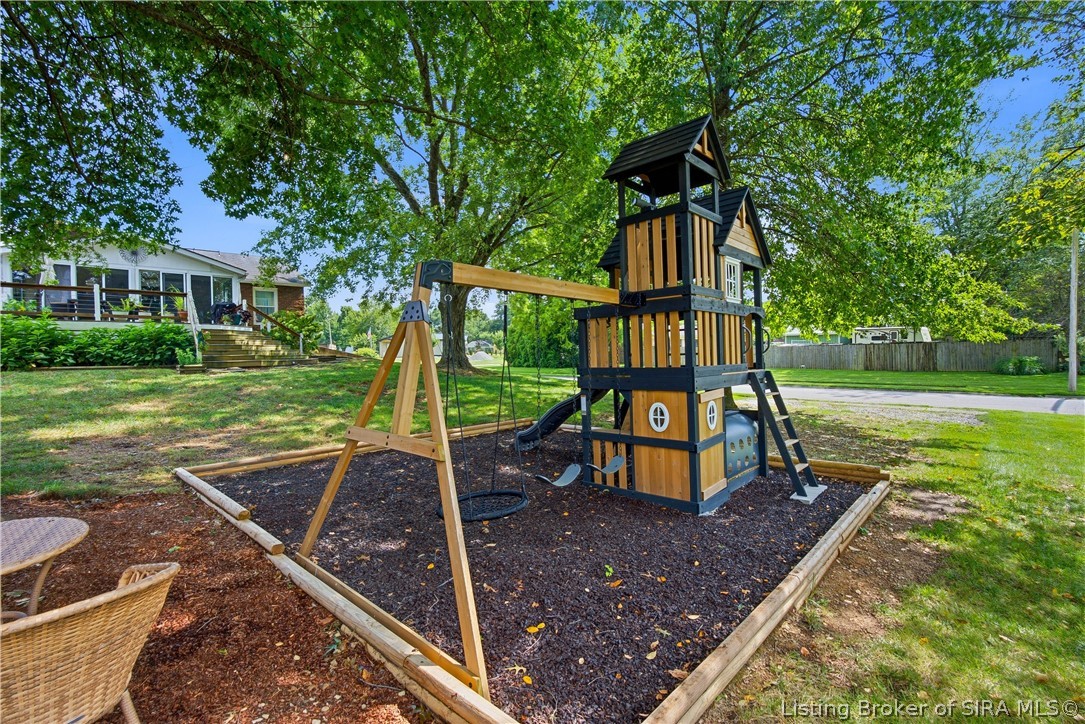 302 Bates Drive Property Photo 36