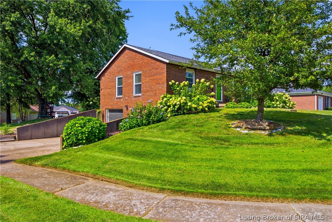 302 Bates Drive Property Photo 50
