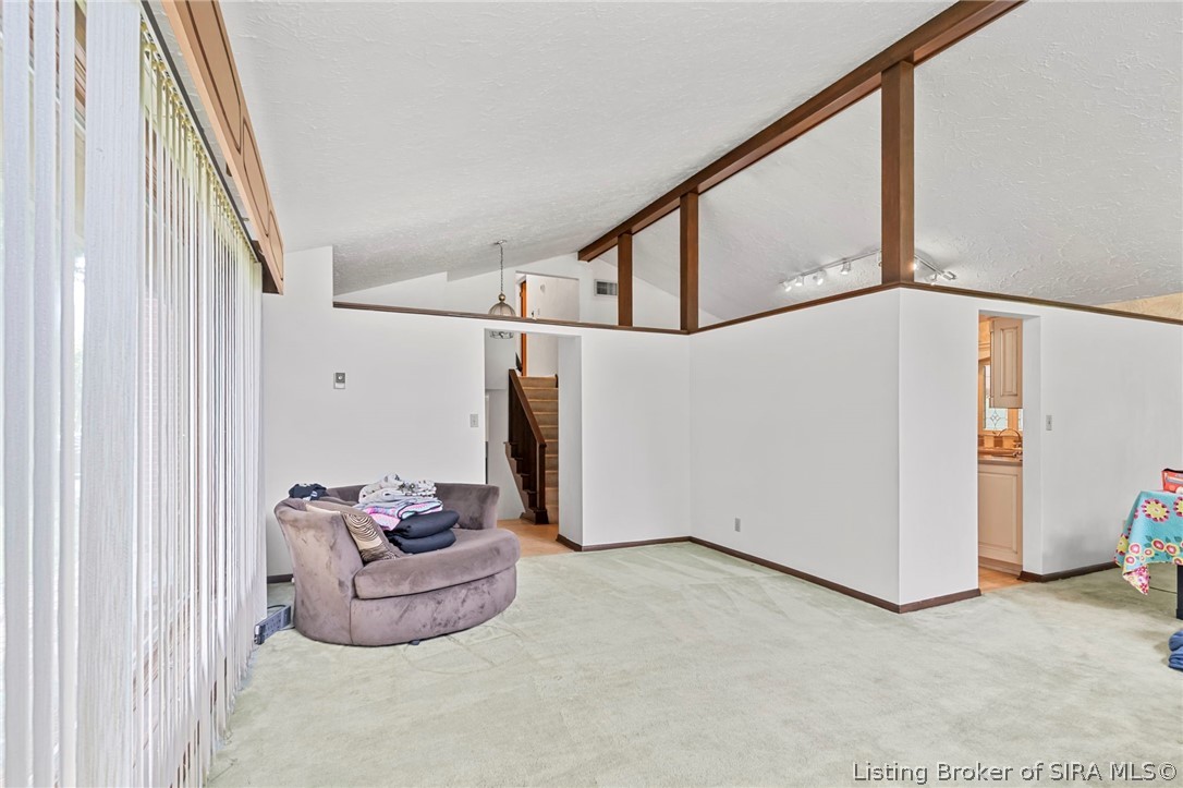 306 Fairmount Drive Property Photo 10