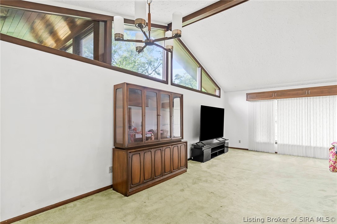 306 Fairmount Drive Property Photo 13