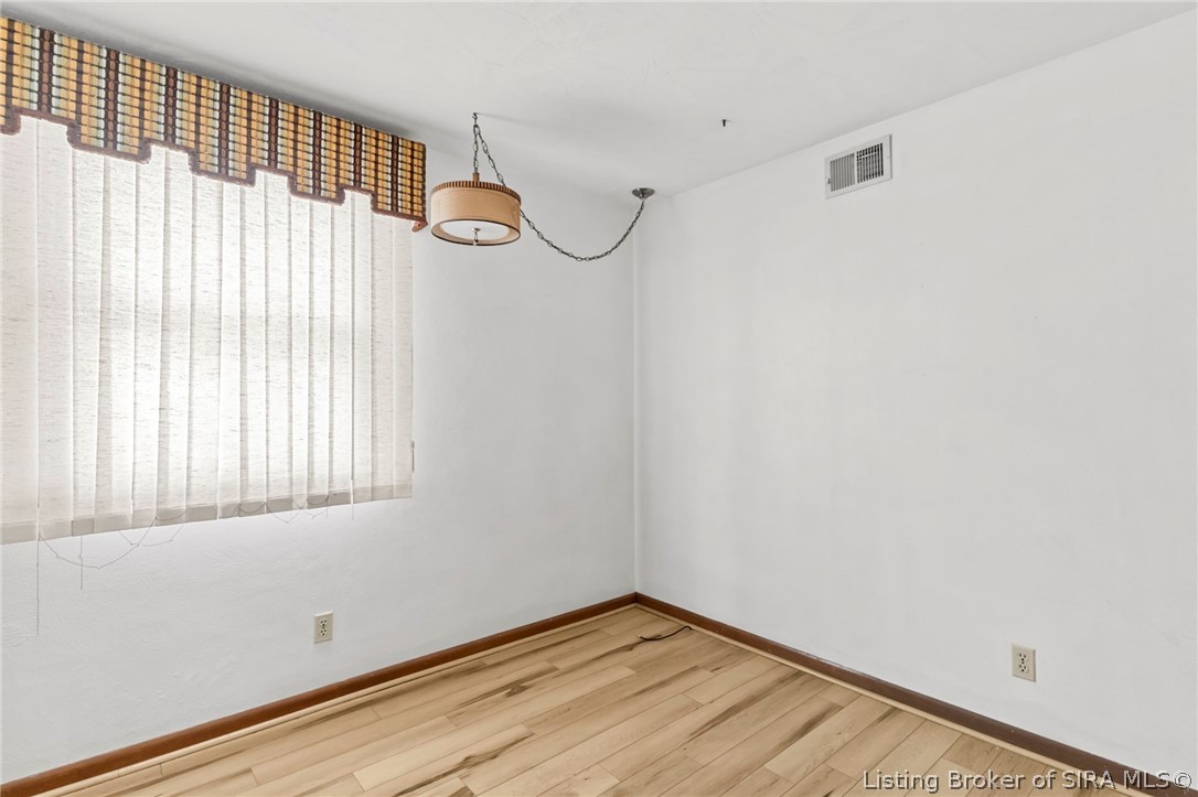 306 Fairmount Drive Property Photo 18