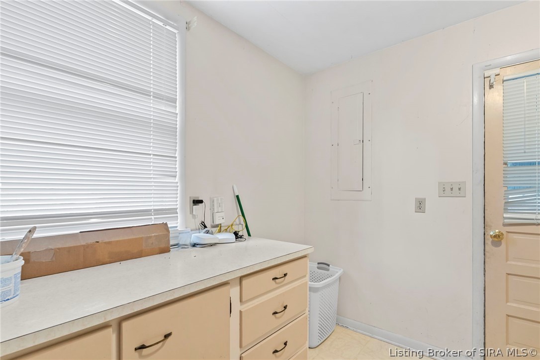 306 Fairmount Drive Property Photo 40