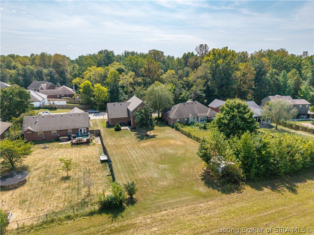 1714 Sterling Oaks Drive Property Photo 9