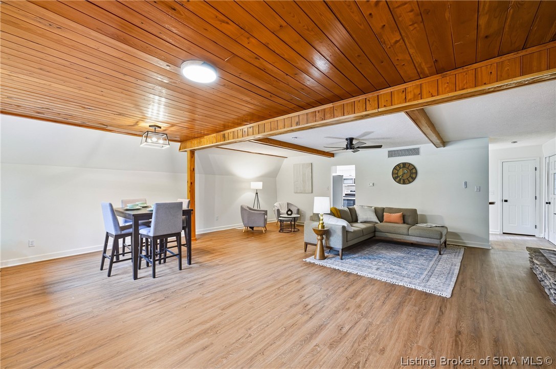 833 Clampett Lane Property Photo 8