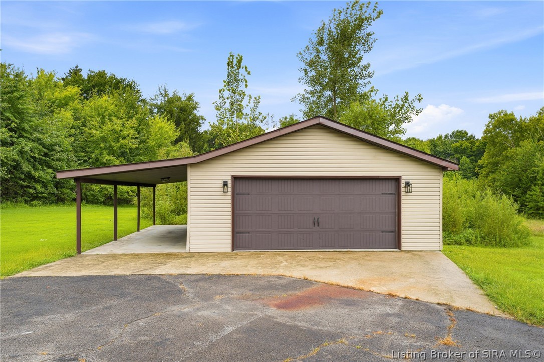833 Clampett Lane Property Photo 39