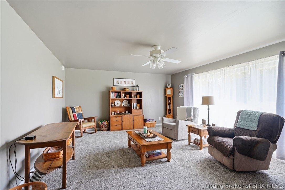 6692 W State Road 56 Property Photo 11