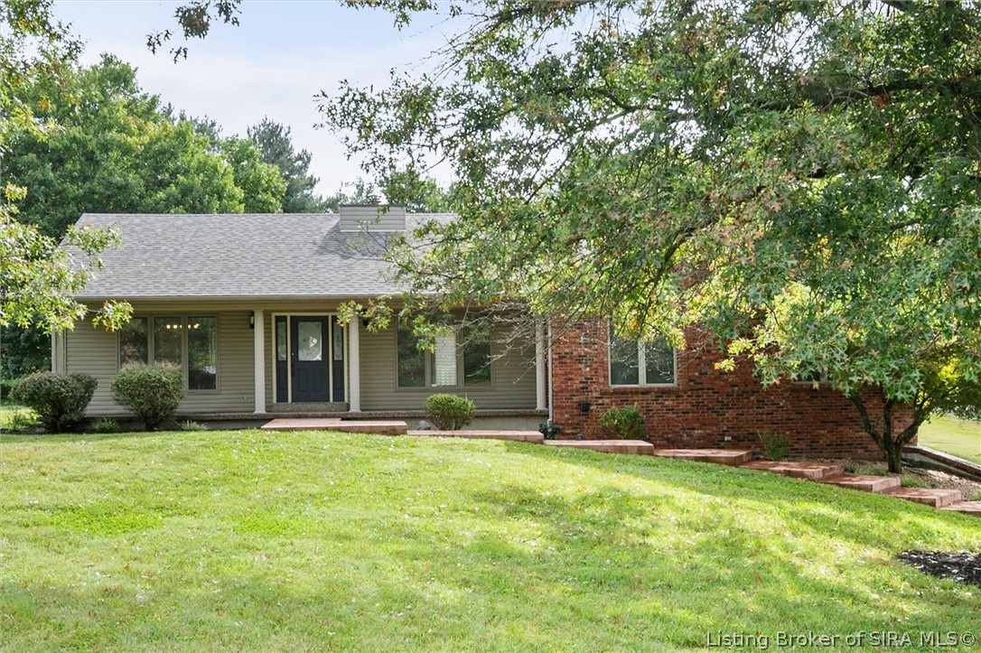 6424 Meadow Oak Drive Property Photo 1