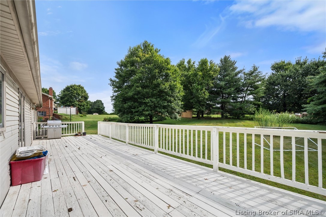 6424 Meadow Oak Drive Property Photo 32