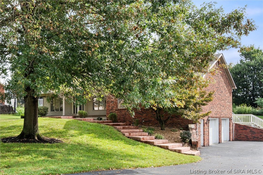 6424 Meadow Oak Drive Property Photo 33