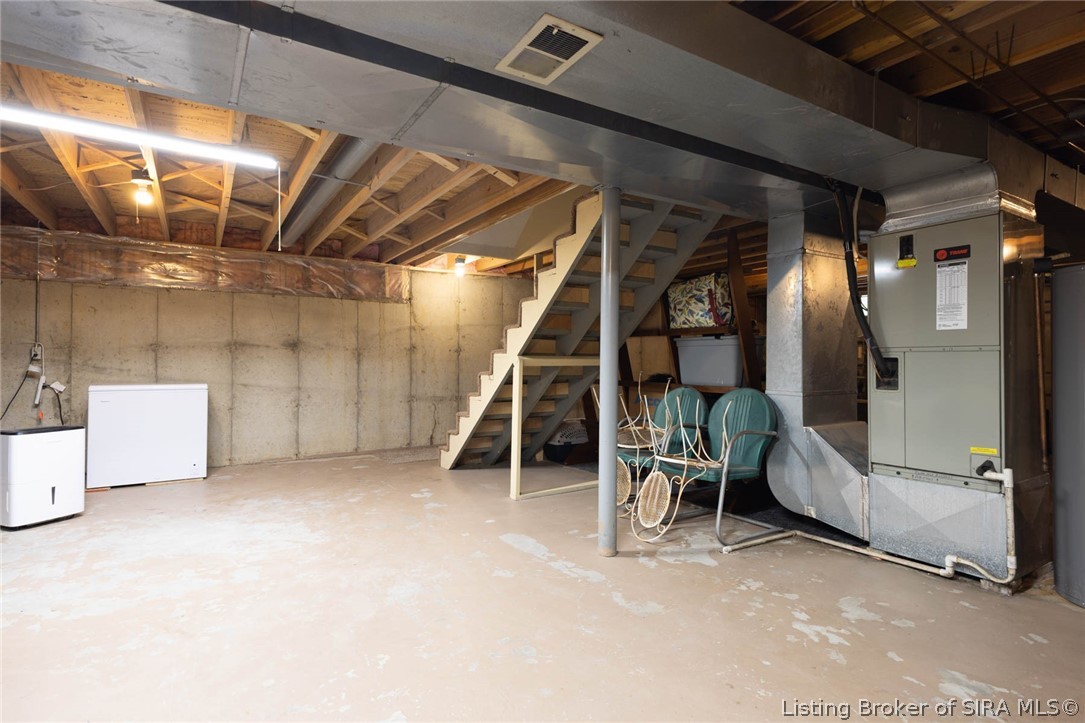 2785 Spickert Knob Road Property Photo 16