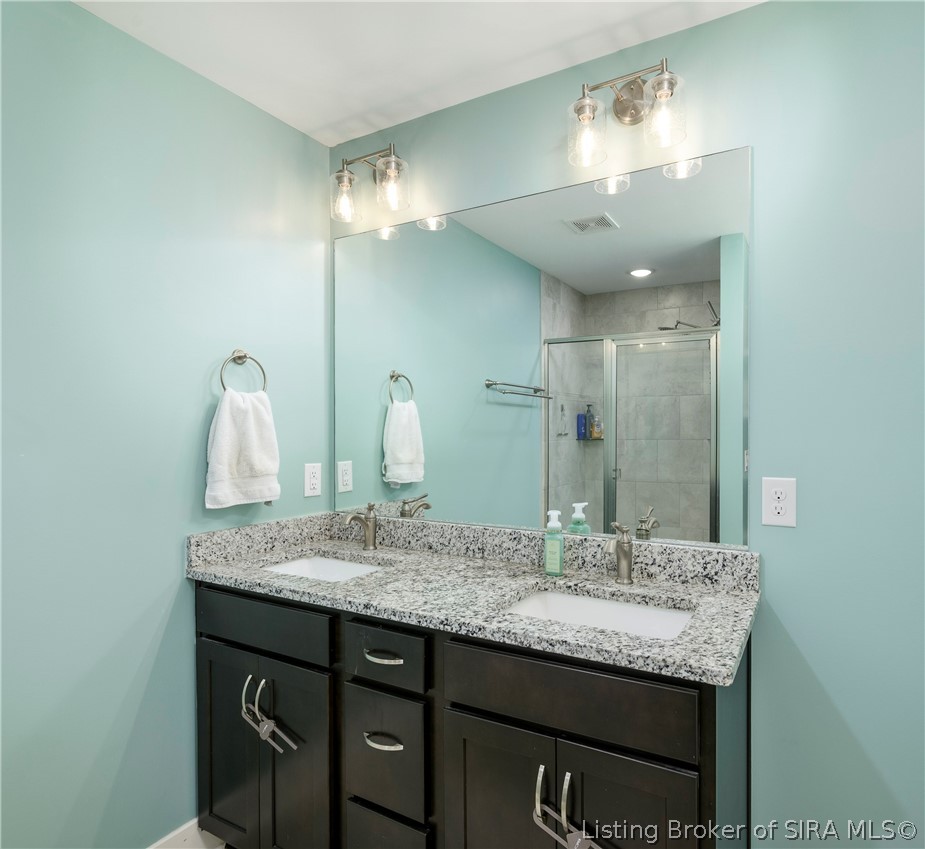 4219 Recreation Way Property Photo 27