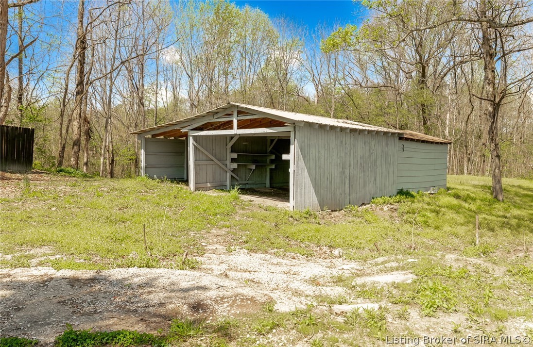 15801 Fry Road Property Photo 4