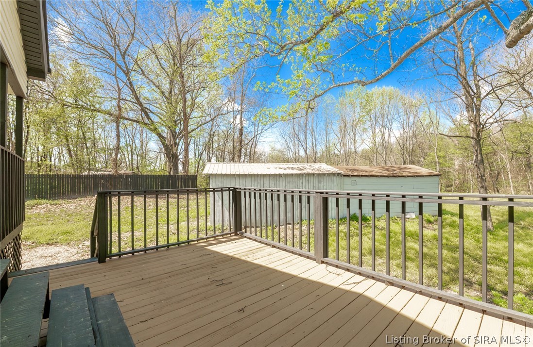 15801 Fry Road Property Photo 11
