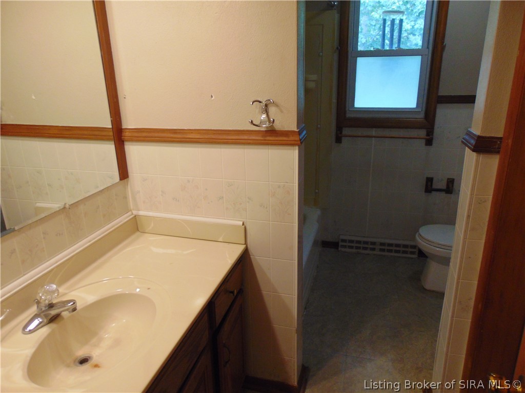 413 Bellaire Drive Property Photo 12