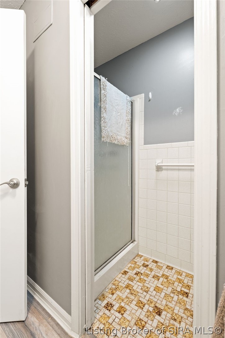 647 E Main Street Nw Property Photo 31