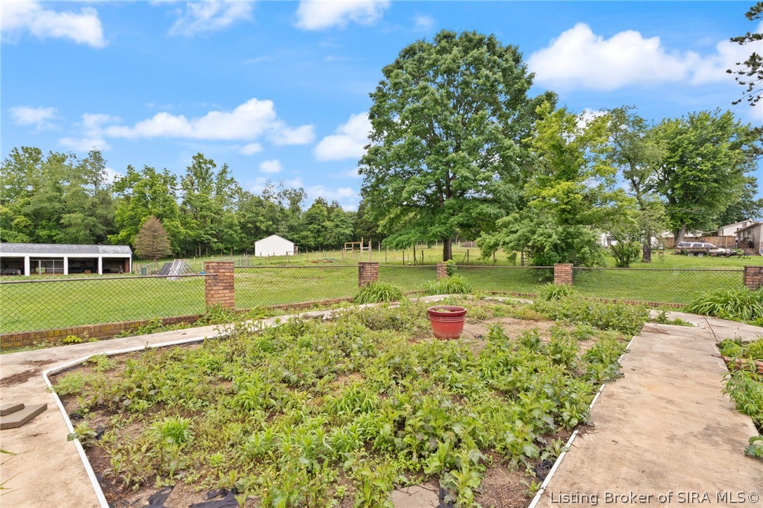 647 E Main Street Nw Property Photo 48