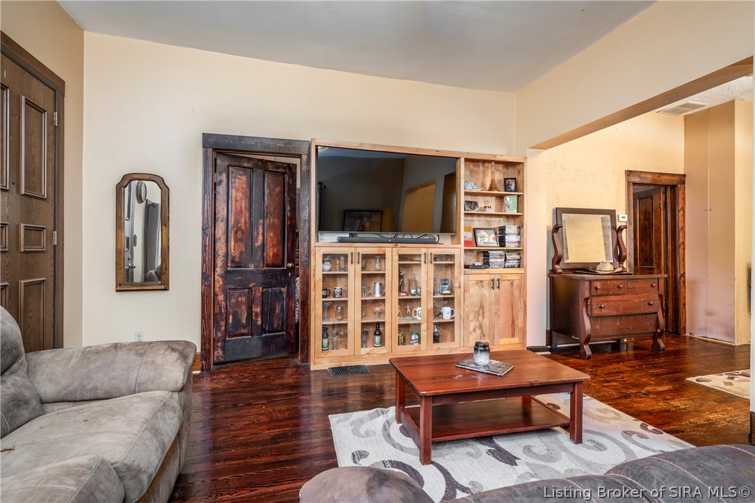 11409 Highway 150 Property Photo 3