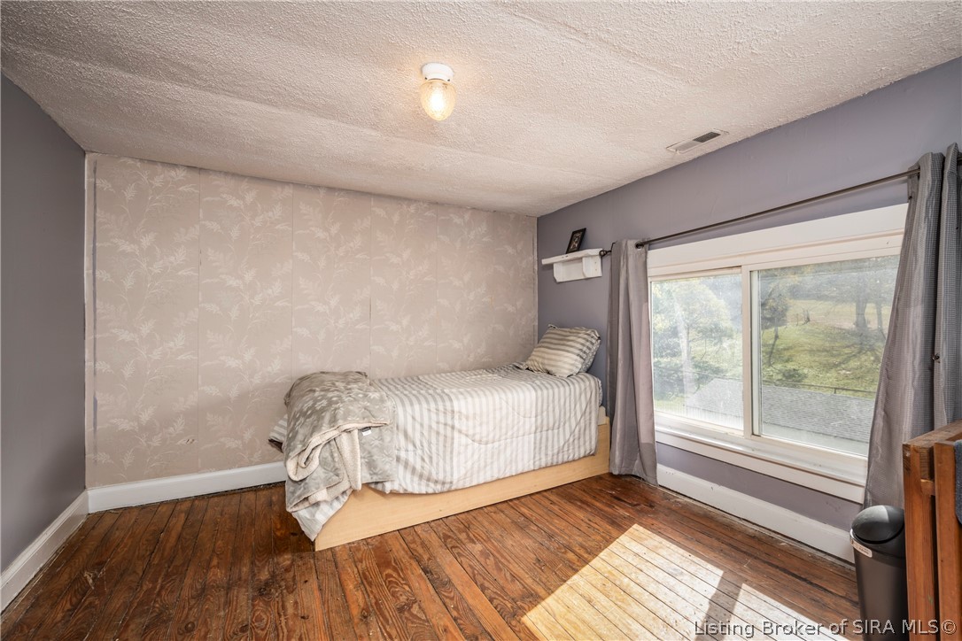 11409 Highway 150 Property Photo 17