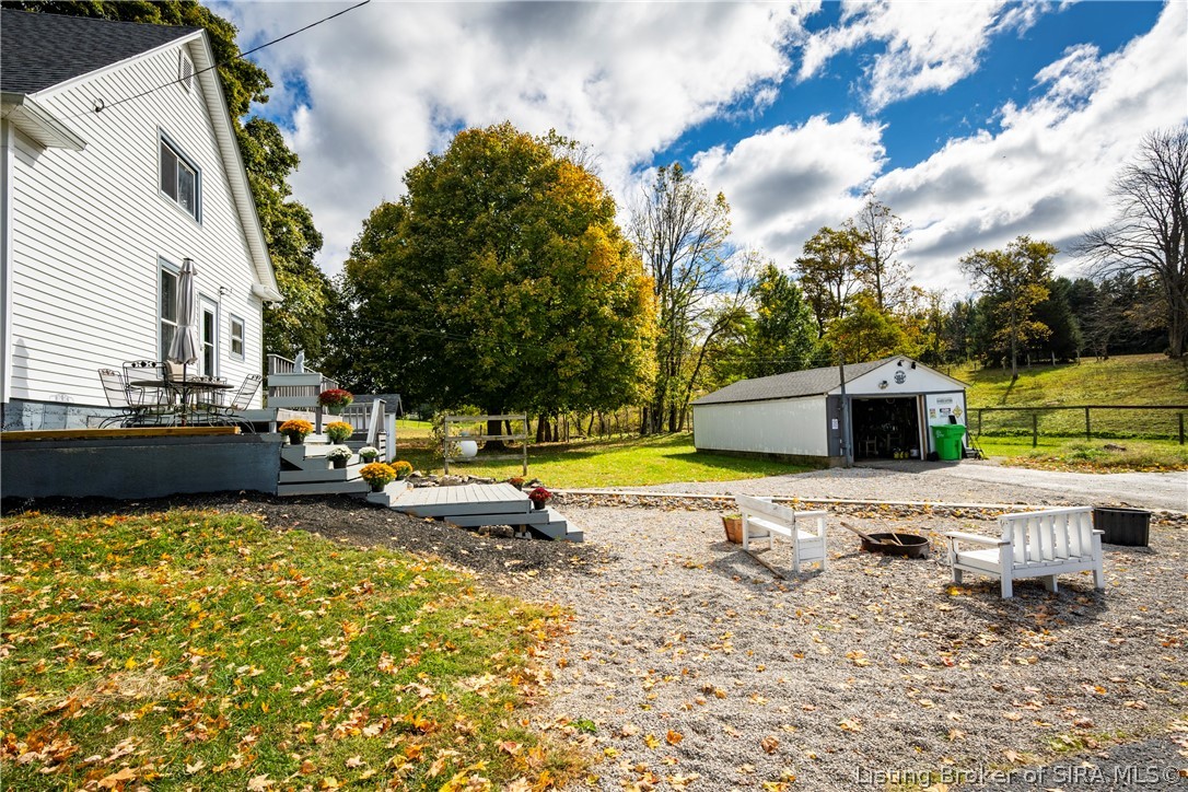 11409 Highway 150 Property Photo 22